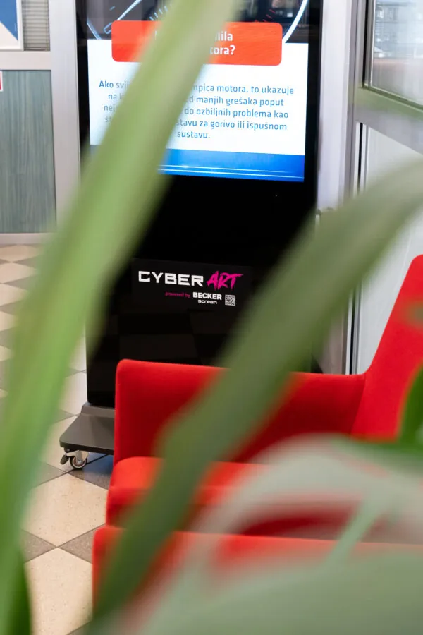 Kako je Cyber Art digitalizirao komunikaciju u 38 stanica za tehnički pregled vozila uz Becker screen zaslone - Becker Screen 